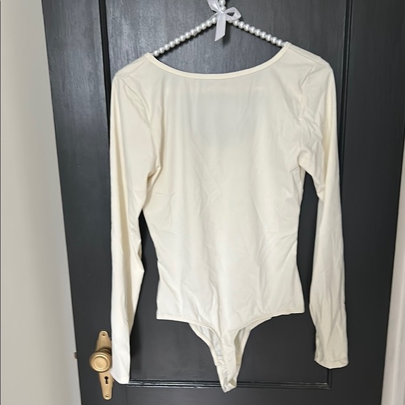 Chic Cream Long Sleeve Bodysuit - Picture 2 of 3